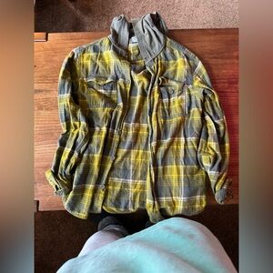 Columbia Men’s Hooded Button Up Flannel. Size Medium
